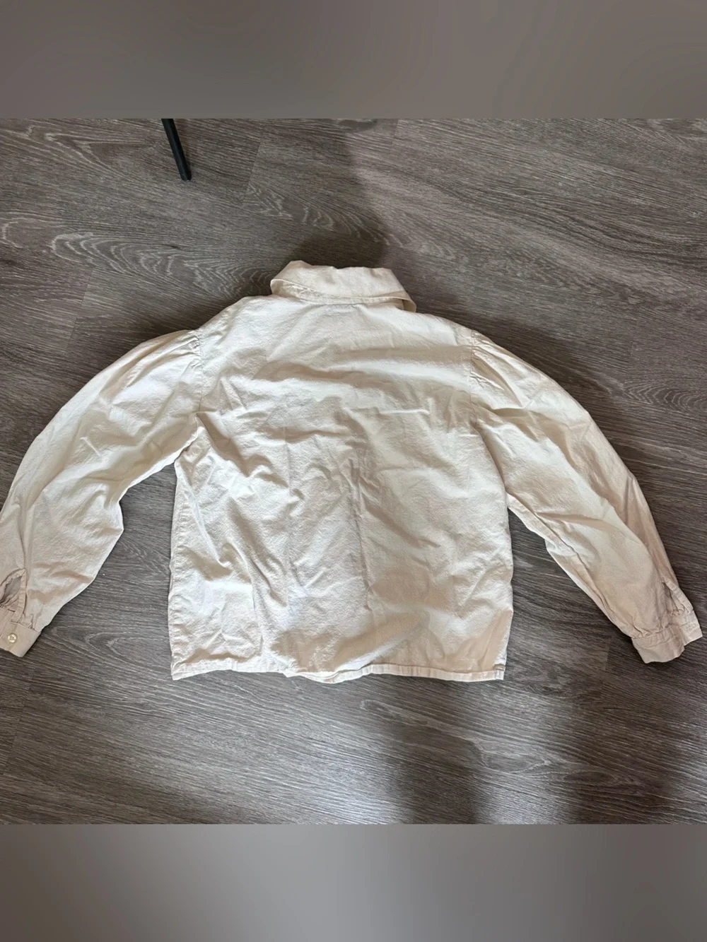Hand embroidered Oversized beige shirt with puff sleeves made by SlowHands
